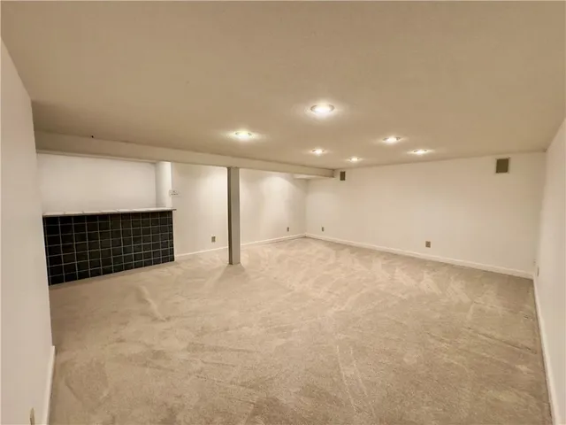 $348,700 | 11051 West 97th Circle, Overland Park, KS 66214