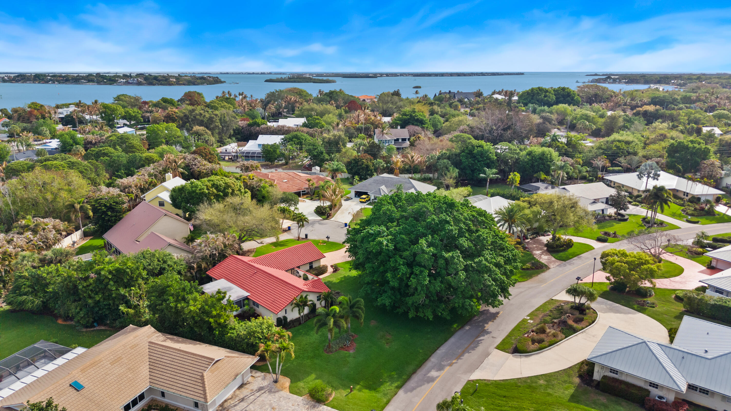 4176 Southeast Fairway Court Stuart, FL 34997 - Photo 25 of 45 26_01