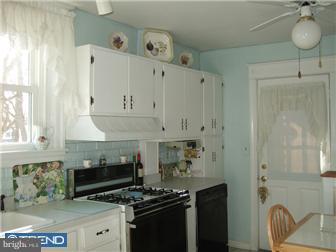 281 Ballymore Road Springfield, PA 19064 - Photo 4 of 10
