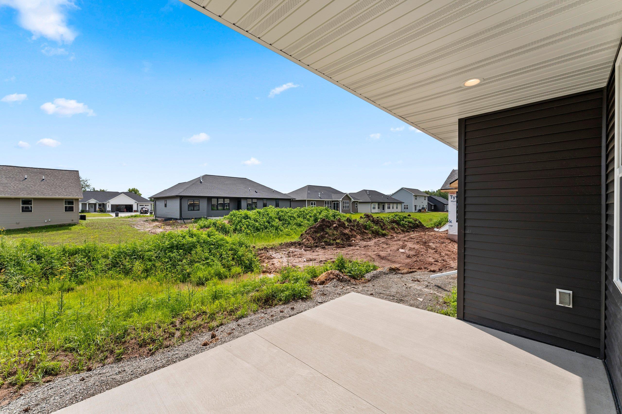 1430 Divinity Drive De Pere, WI 54115 - Photo 40 of 46