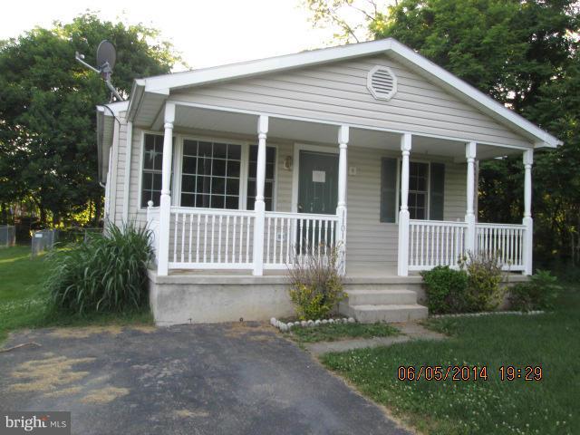 Exterior (Front)