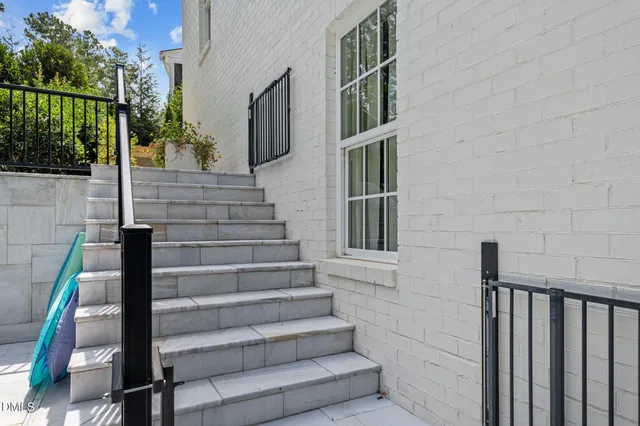 $2,779,900 | 5420 Winding View Lane, Raleigh, NC 27615