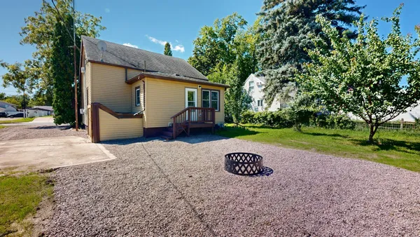 $158,000 | 447 East Schlieman Avenue, Appleton, MN 56208