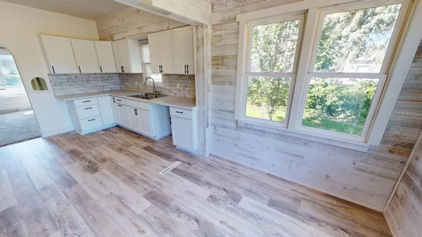 $158,000 | 447 East Schlieman Avenue, Appleton, MN 56208