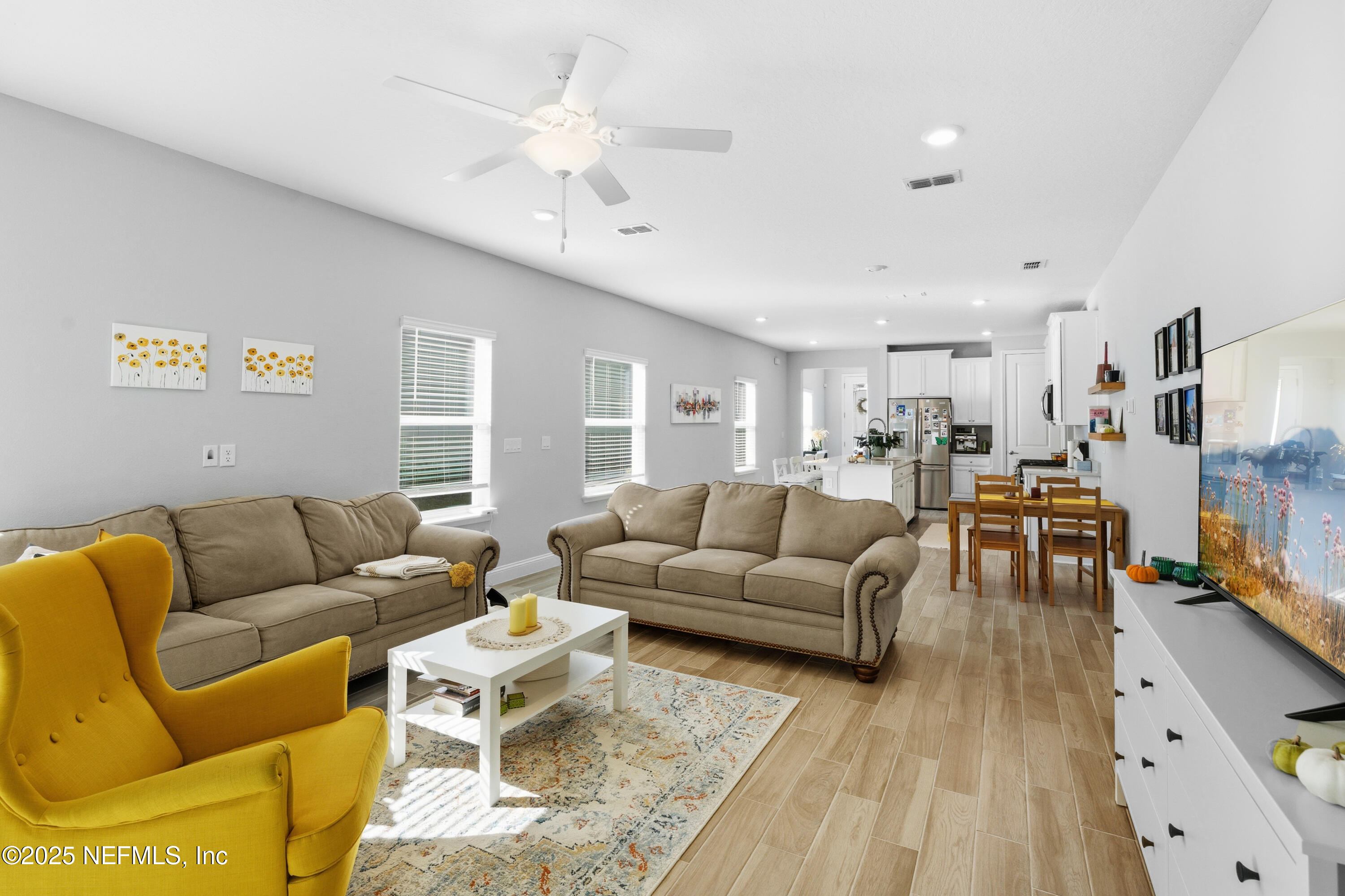 165 Killarney Avenue St. Johns, FL 32259 - Photo 13 of 63 a living room with furniture and a large window