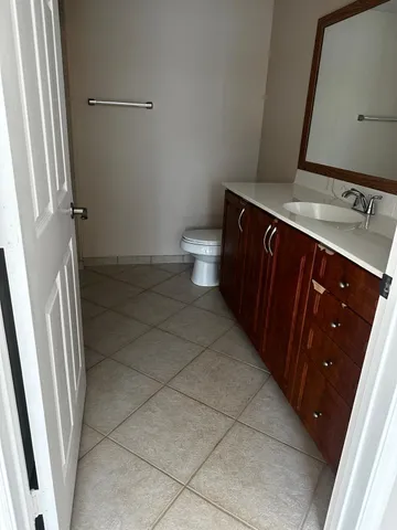 $2,150 | 6511 Emerald Dunes Drive, Unit 206, West Palm Beach, FL 33411