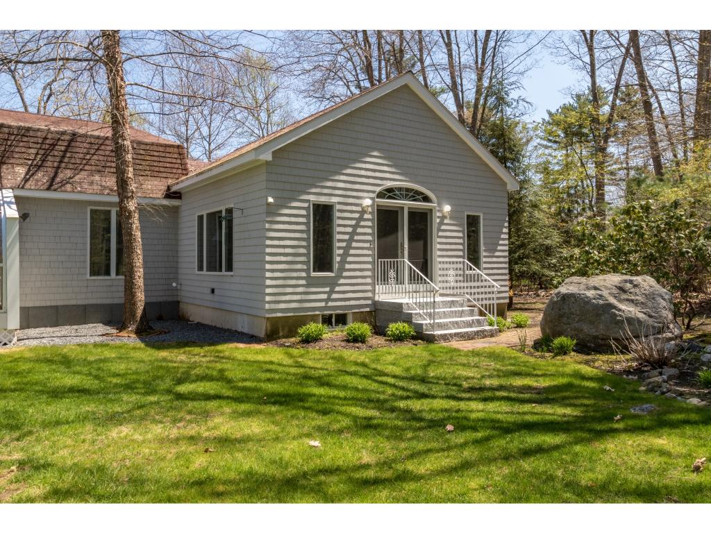 32 Pine Street Rye, NH 03870 - Photo 3 of 29