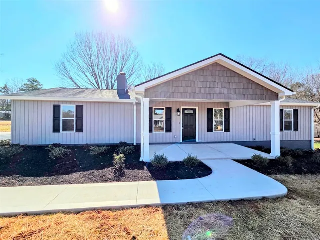 $379,900 | 103 Blossom Branch Road, Piedmont, SC 29673