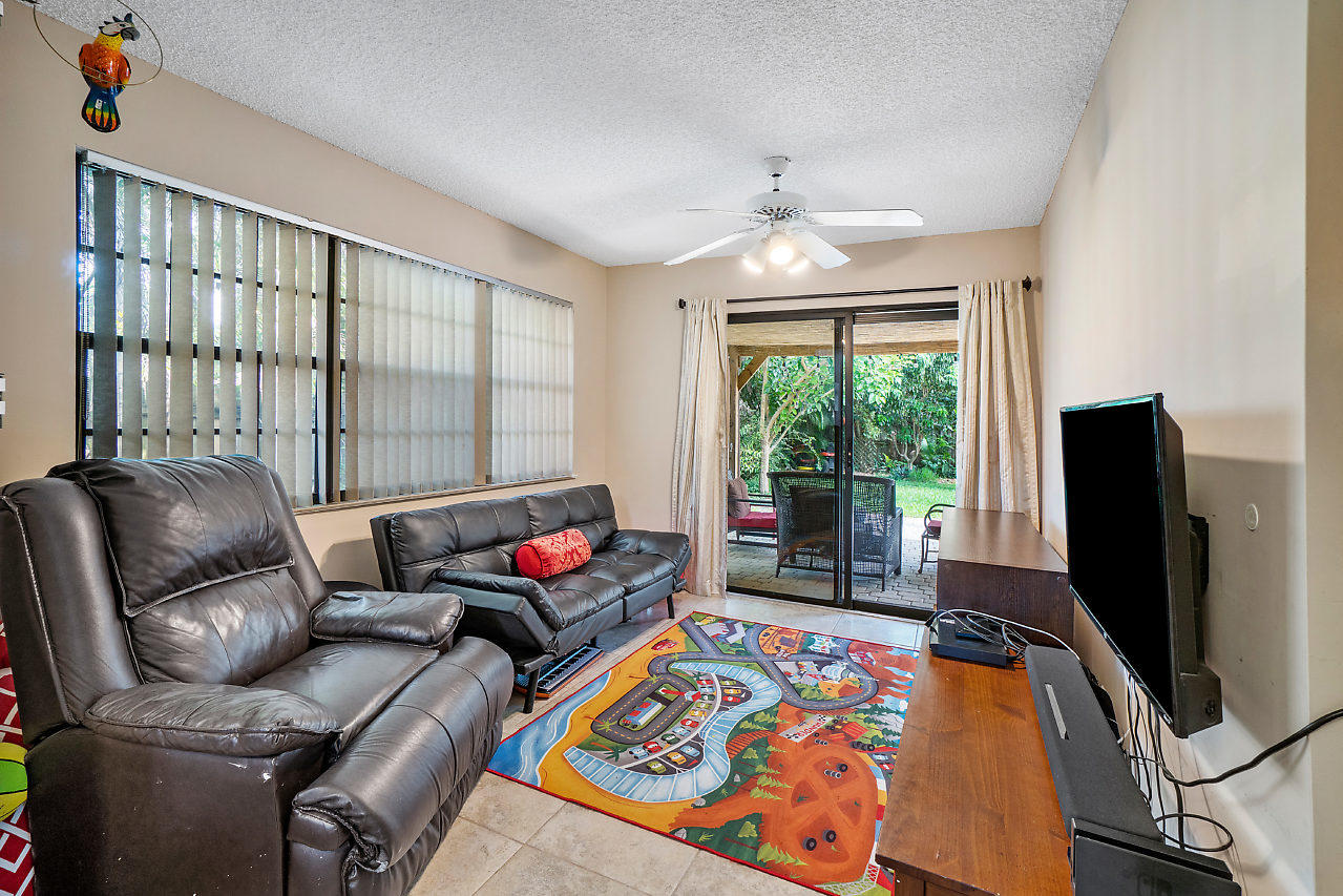 5087 Madison Road Delray Beach, FL 33484 - Photo 11 of 32 011-5087MadisonRd-DelrayBeach-FL-small