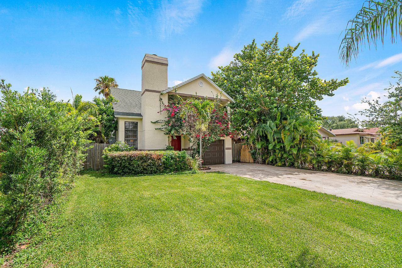 5087 Madison Road Delray Beach, FL 33484 - Photo 2 of 32 002-5087MadisonRd-DelrayBeach-FL-small