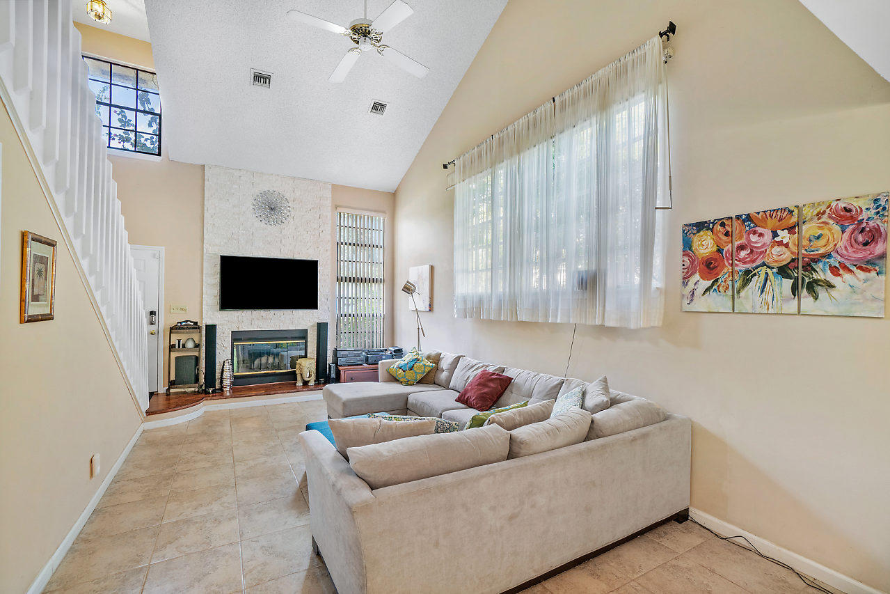 5087 Madison Road Delray Beach, FL 33484 - Photo 7 of 32 007-5087MadisonRd-DelrayBeach-FL-small