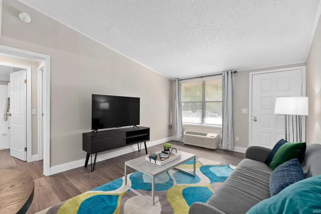 $1,220 | 2963 East Amy Lane, Bloomington, IN 47408