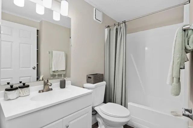 $1,220 | 2963 East Amy Lane, Bloomington, IN 47408