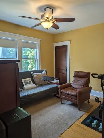 $3,800 | 17 Commonwealth Road, Unit 2, Watertown, MA 02472