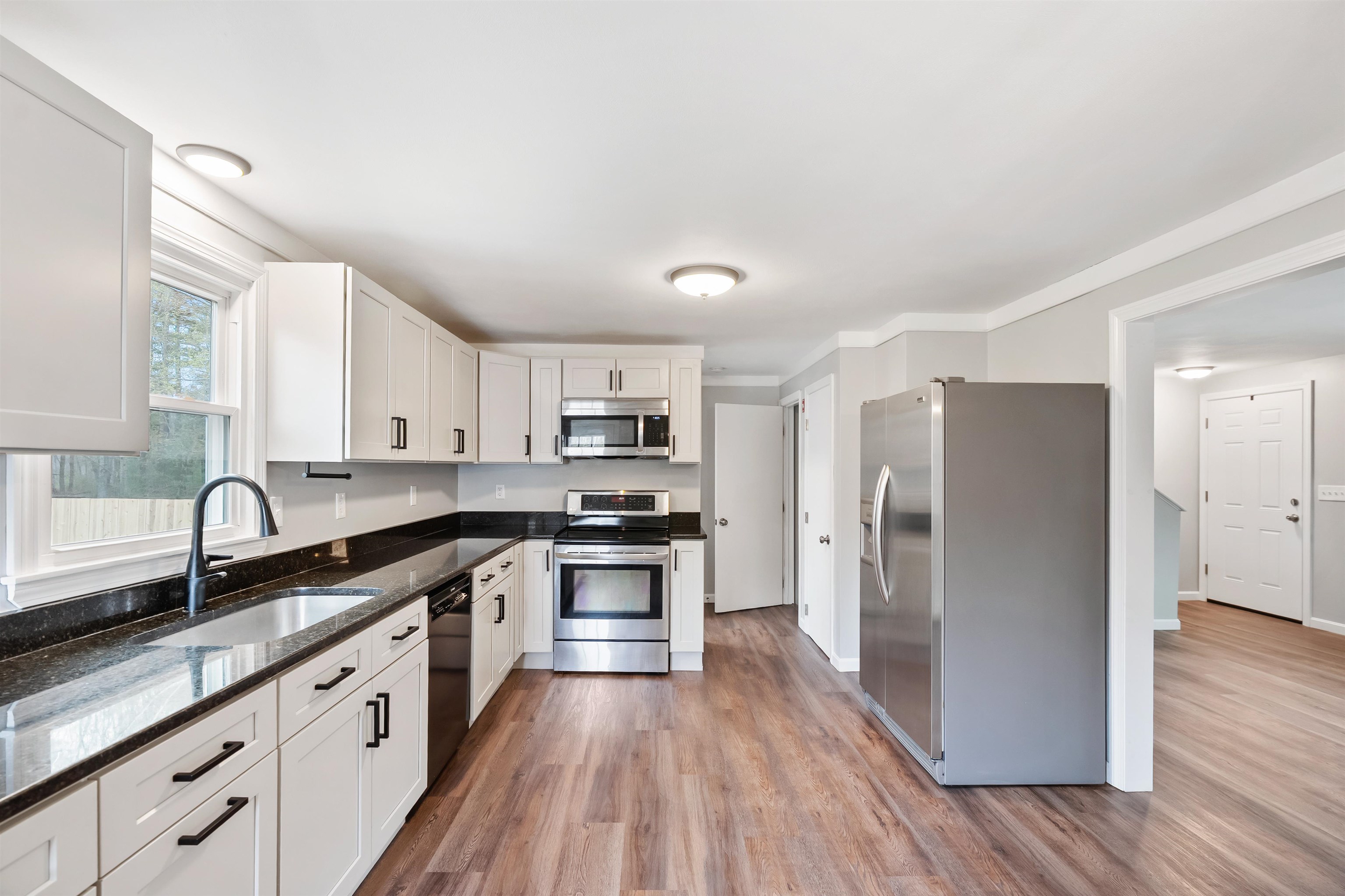 11 Coteville Road, Unit A Londonderry, NH 03053 - Photo 2 of 25 Gallery Image 2
