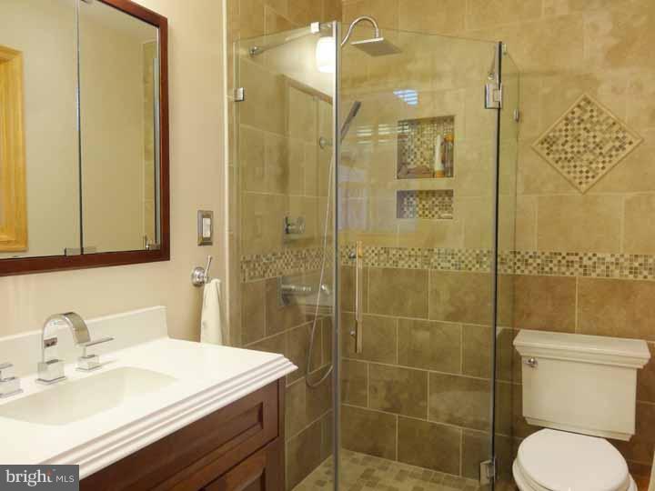 21 Harriet Road Churchville, PA 18966 - Photo 13 of 23 Bathroom