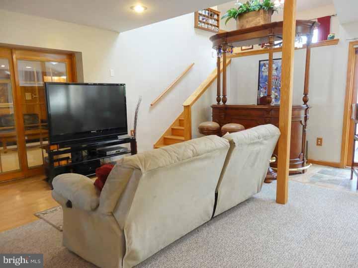 21 Harriet Road Churchville, PA 18966 - Photo 7 of 23 Family Room