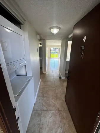 $2,350 | 6565 West 26th Drive, Unit 10334, Hialeah, FL 33016