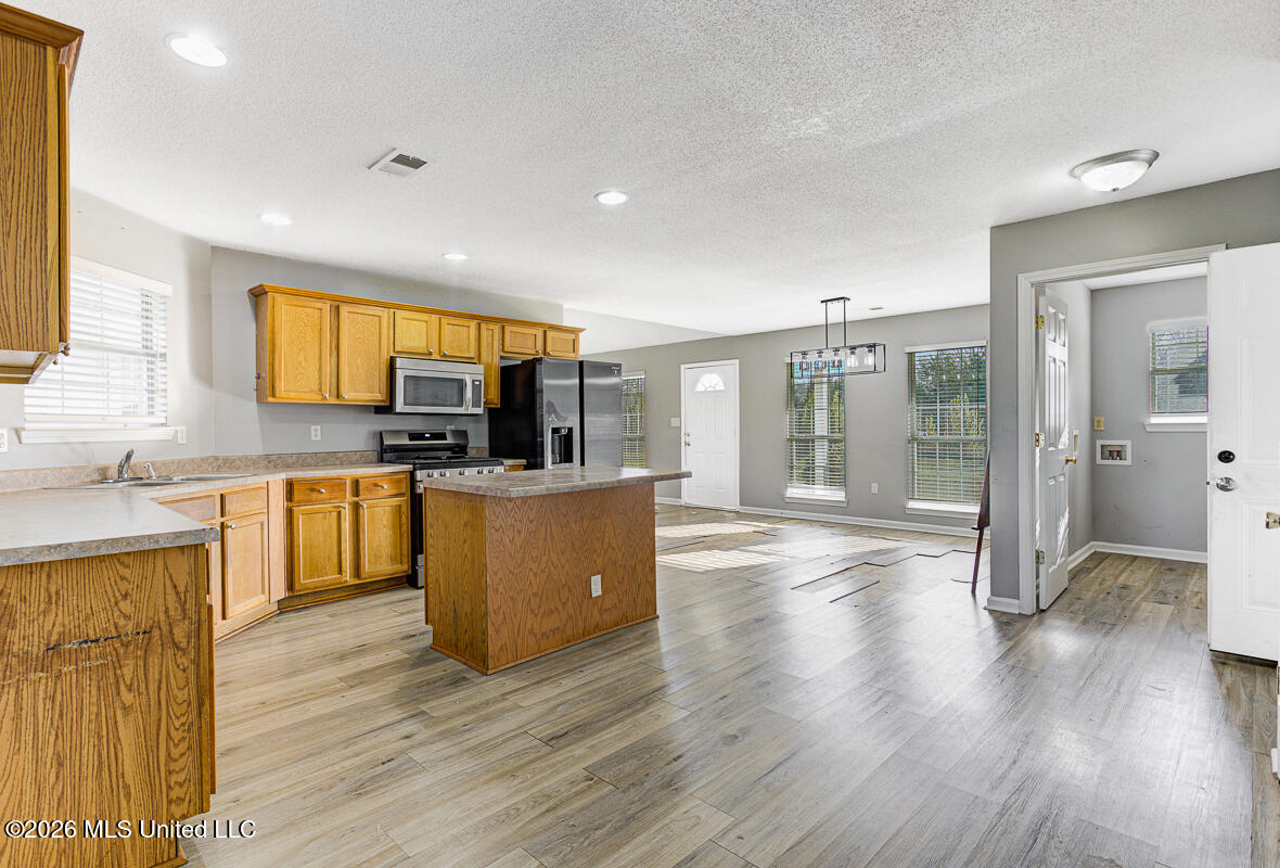 1495 North Red Banks Road Red Banks, MS 38661 - Photo 12 of 23 IMG_8977_78_79_80_81