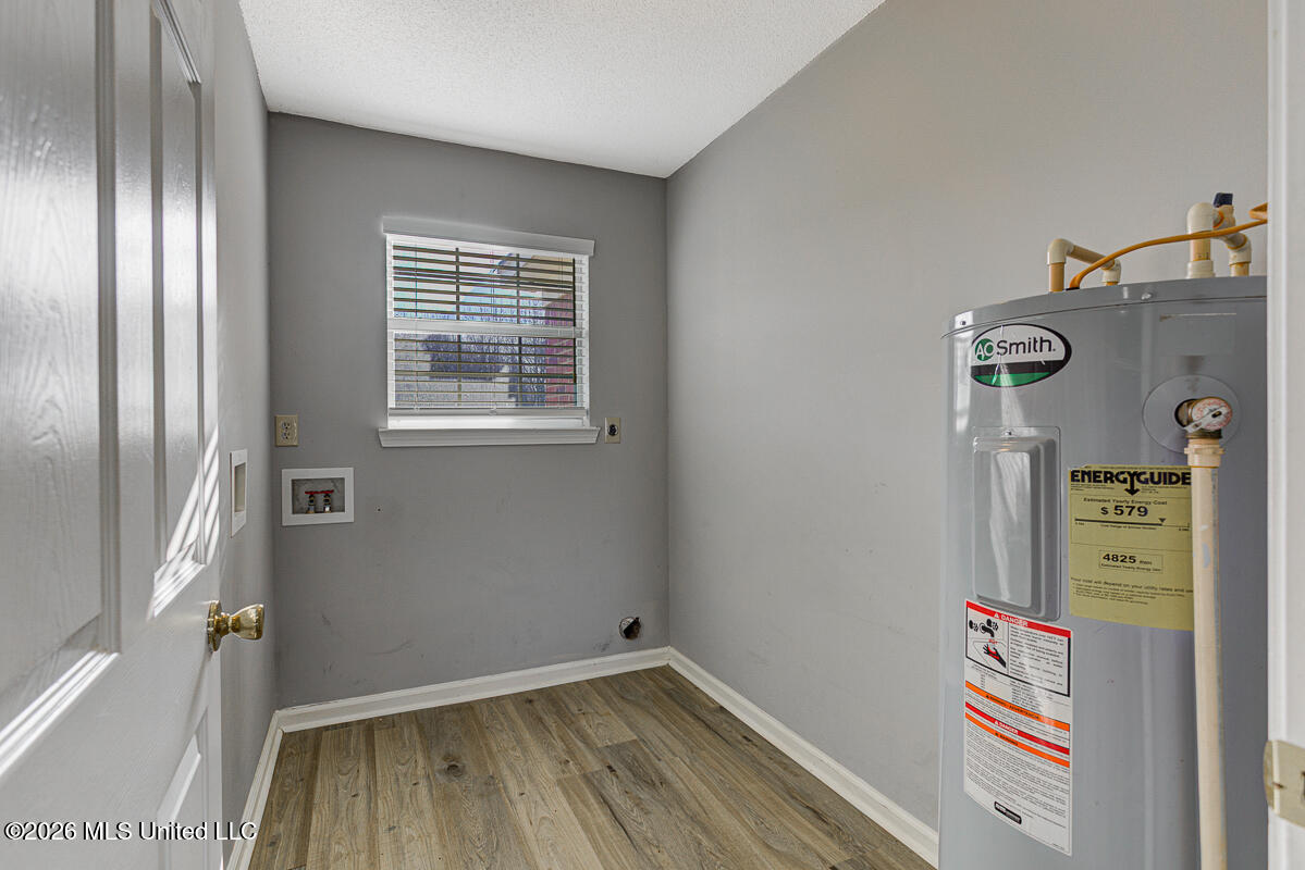 1495 North Red Banks Road Red Banks, MS 38661 - Photo 13 of 23 IMG_8982_3_4_5_6