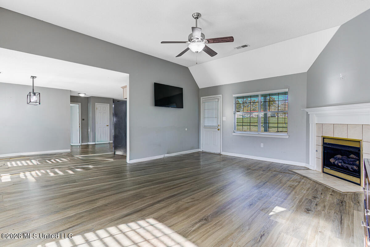 1495 North Red Banks Road Red Banks, MS 38661 - Photo 8 of 23 IMG_8957_58_59_60_61