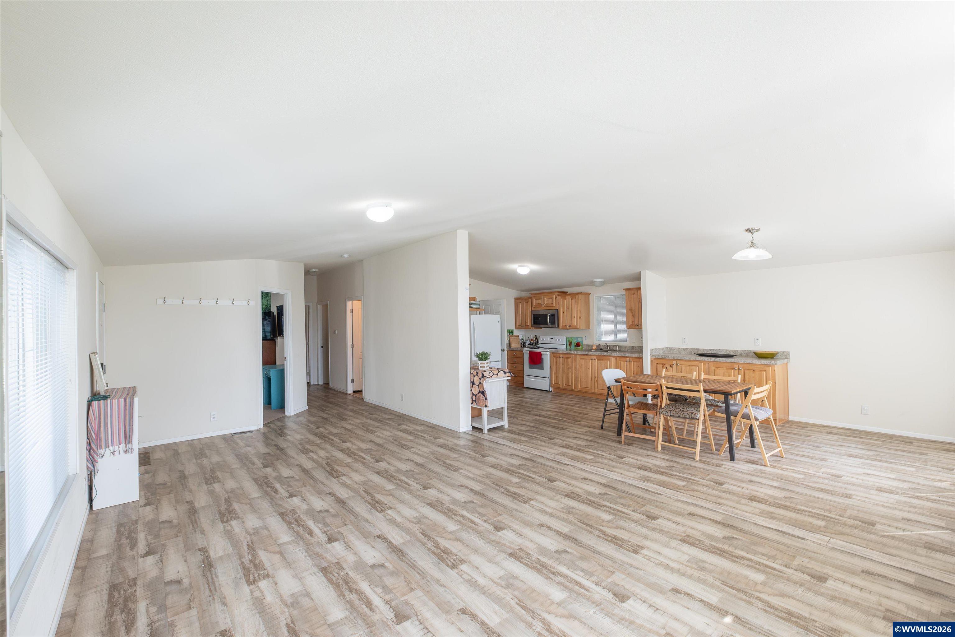 352 Southwest Butterfield Place Corvallis, OR 97333 - Photo 8 of 33