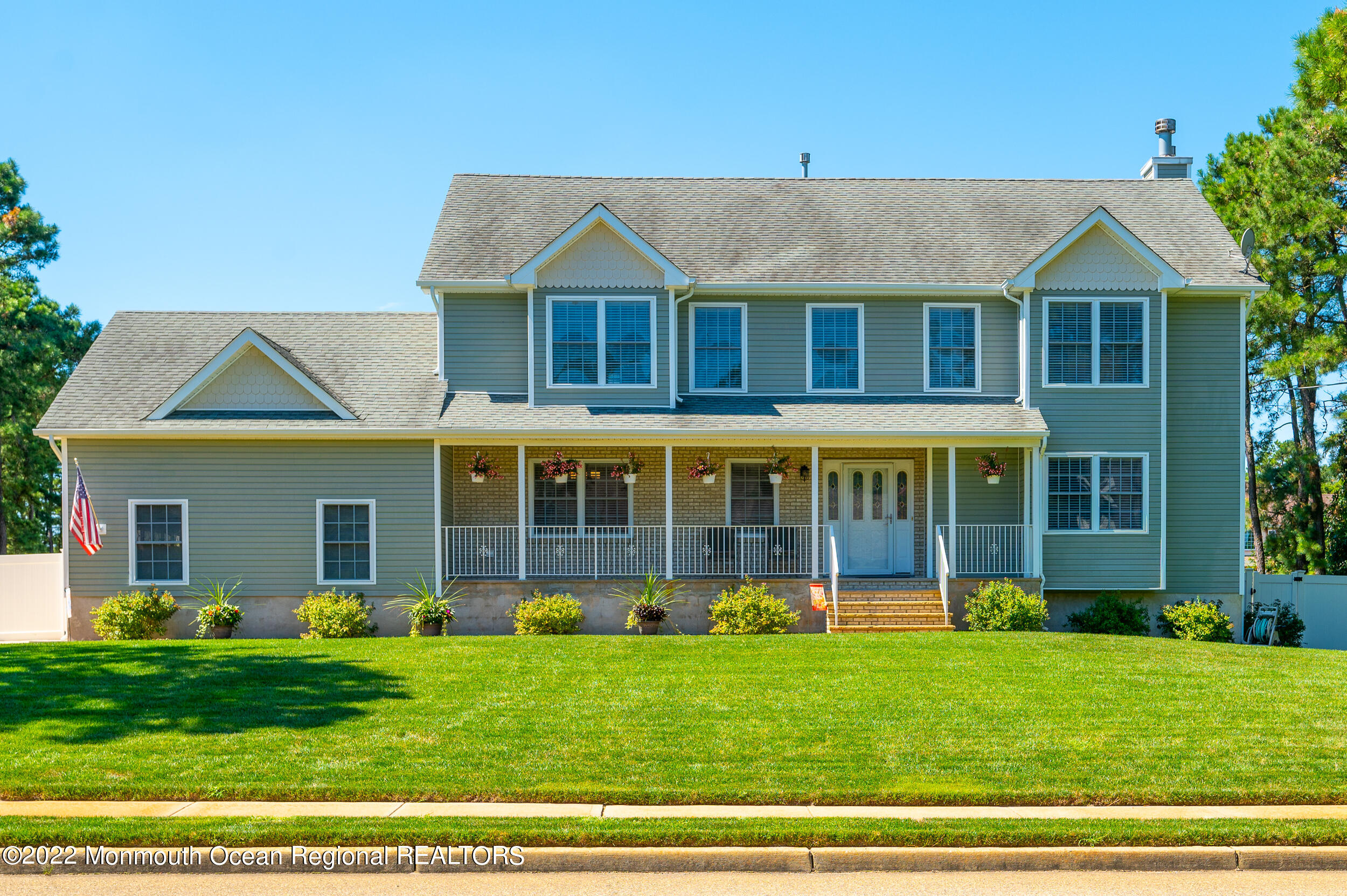 148 Mt Vernon Road Bayville, NJ 08721 - Photo 4 of 52 Front 2b