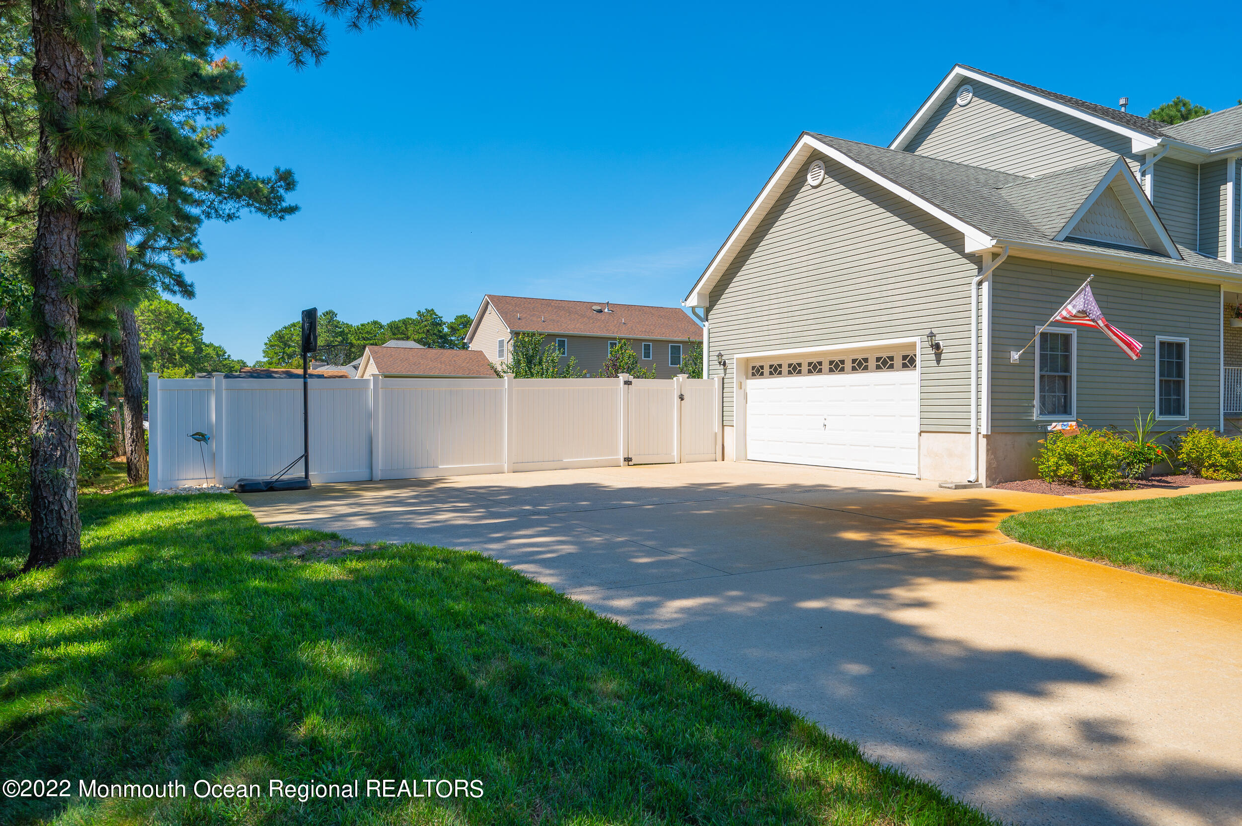 148 Mt Vernon Road Bayville, NJ 08721 - Photo 45 of 52 Garage 3
