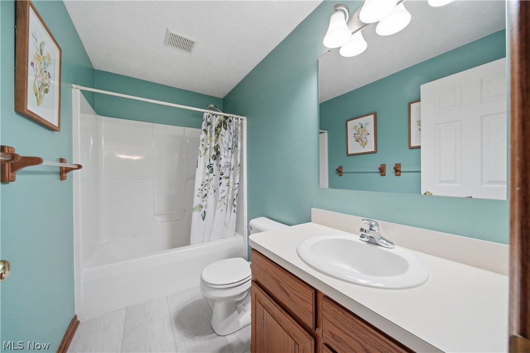 813 Walnut Ridge Street Northwest Bolivar, OH 44612 - Photo 40 of 47