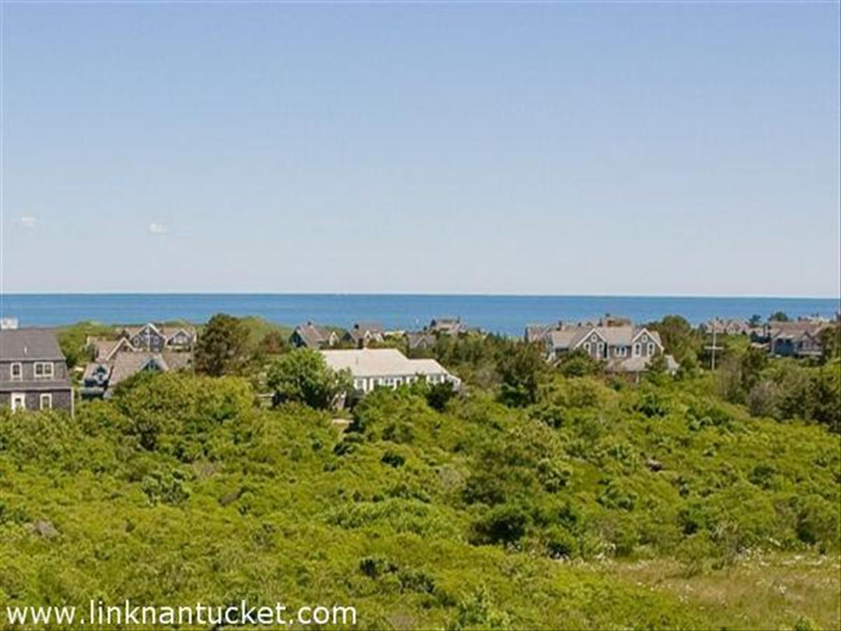 12 Greenleaf Road Nantucket, MA 02554 - Photo 2 of 4 Gallery Image 2