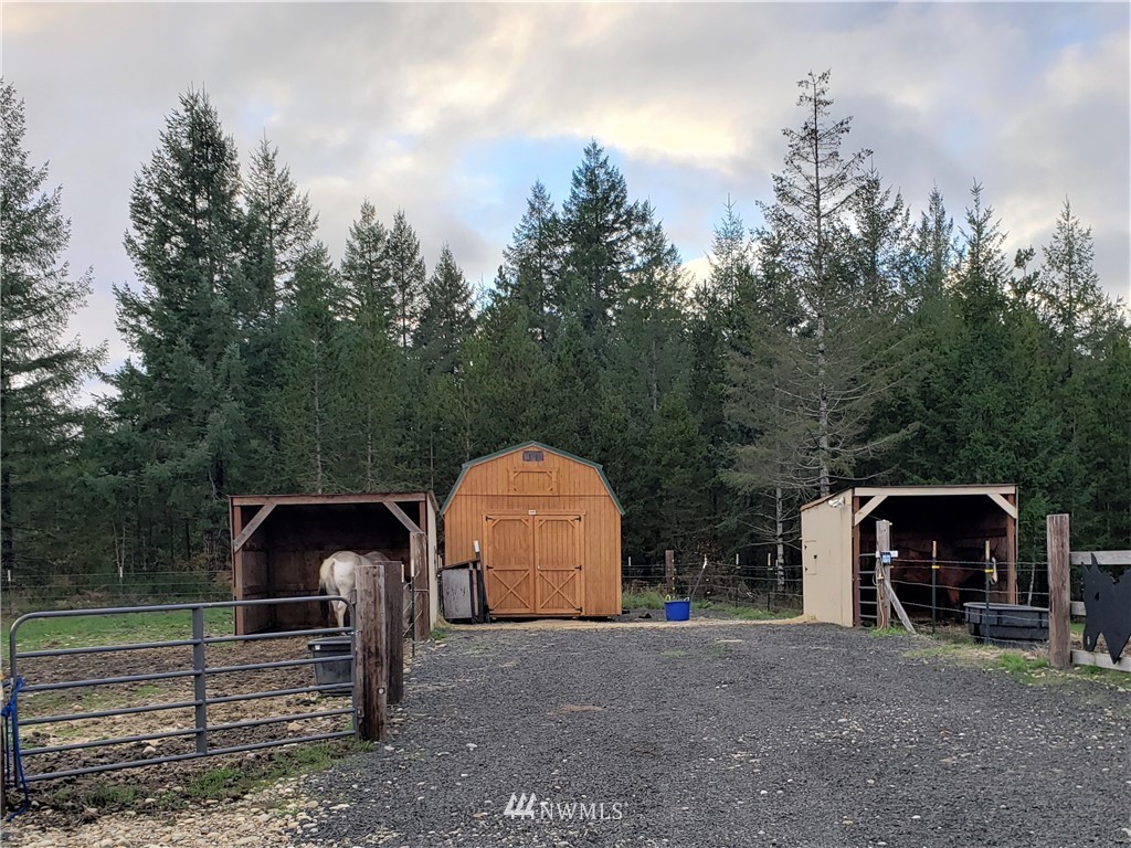 150 West Simpson Road Shelton, WA 98584 - Photo 16 of 31 Gallery Image 16