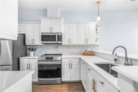 $525,000 | 909 Bahia Mar Road, Vero Beach, FL 32963
