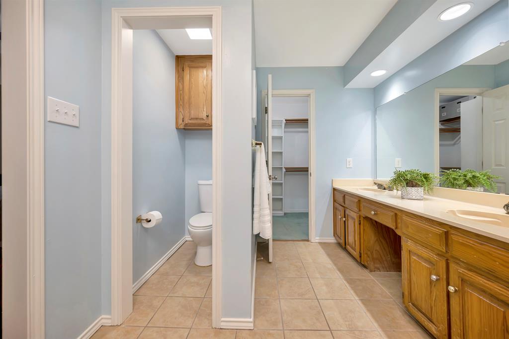 5517 Chimney Rock Road Fort Worth, TX 76112 - Photo 20 of 40
