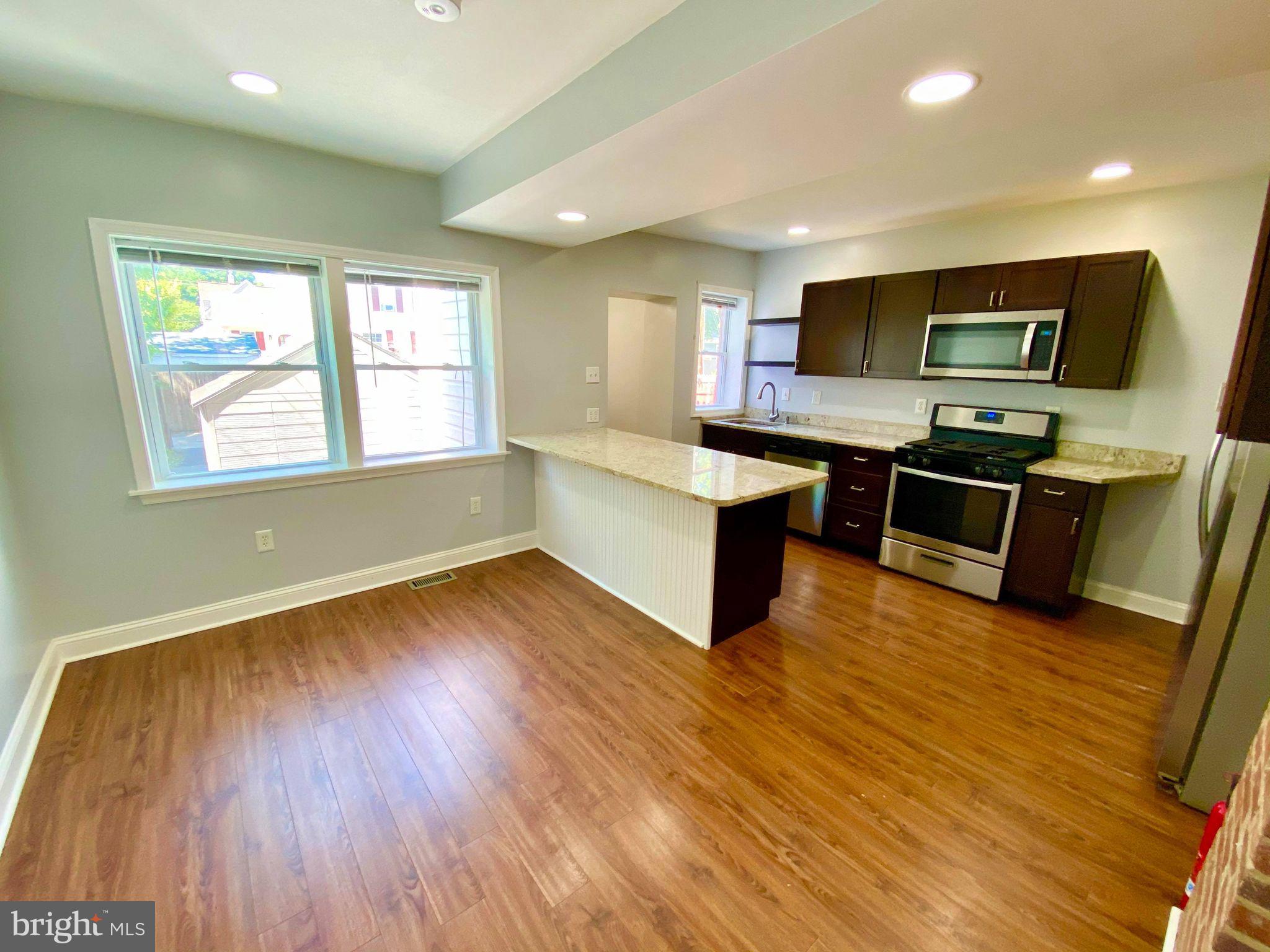 7042 Dunbar Road Dundalk, MD 21222 - Photo 7 of 20