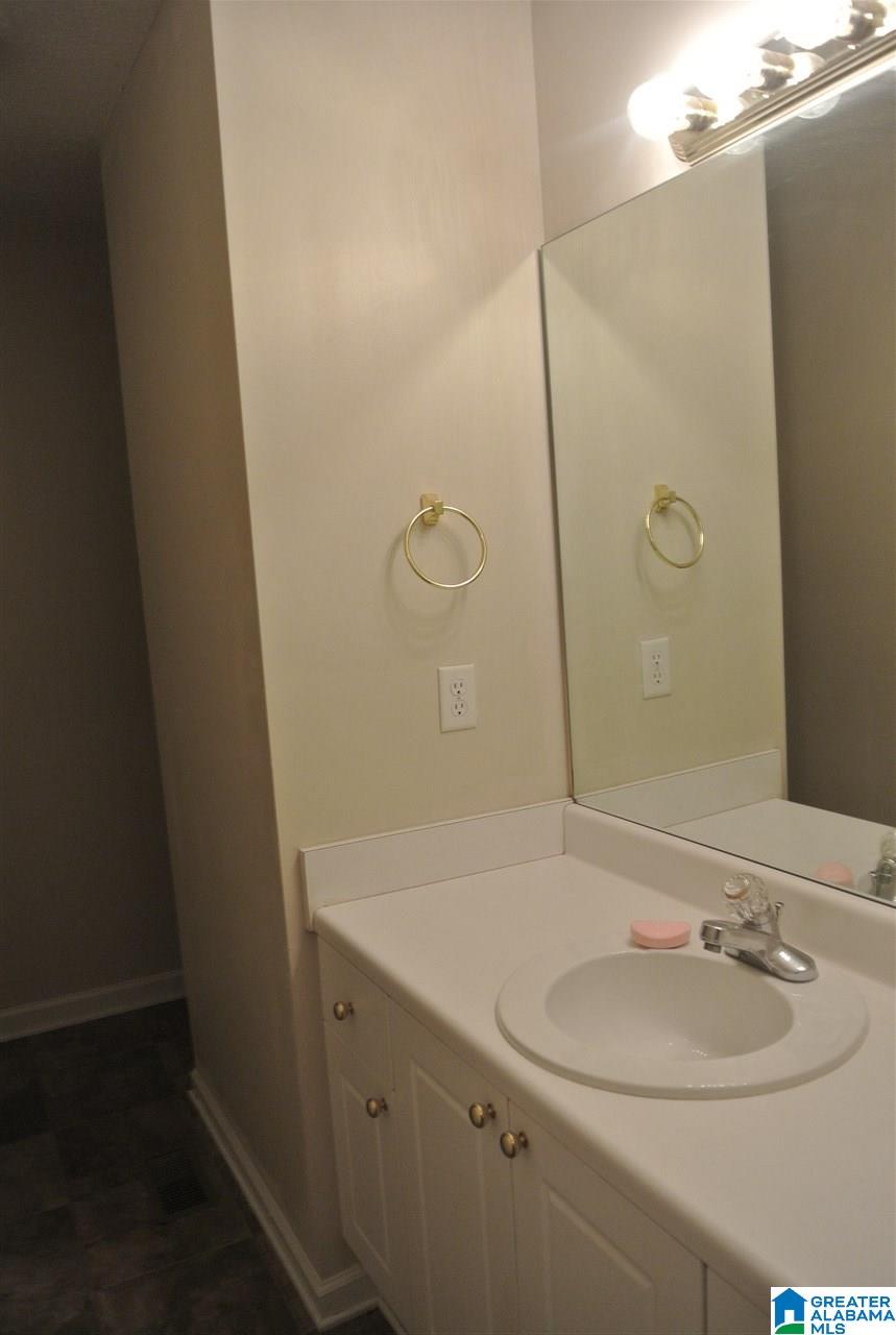 1925 Live Oak Trace Birmingham, AL 35235 - Photo 21 of 25