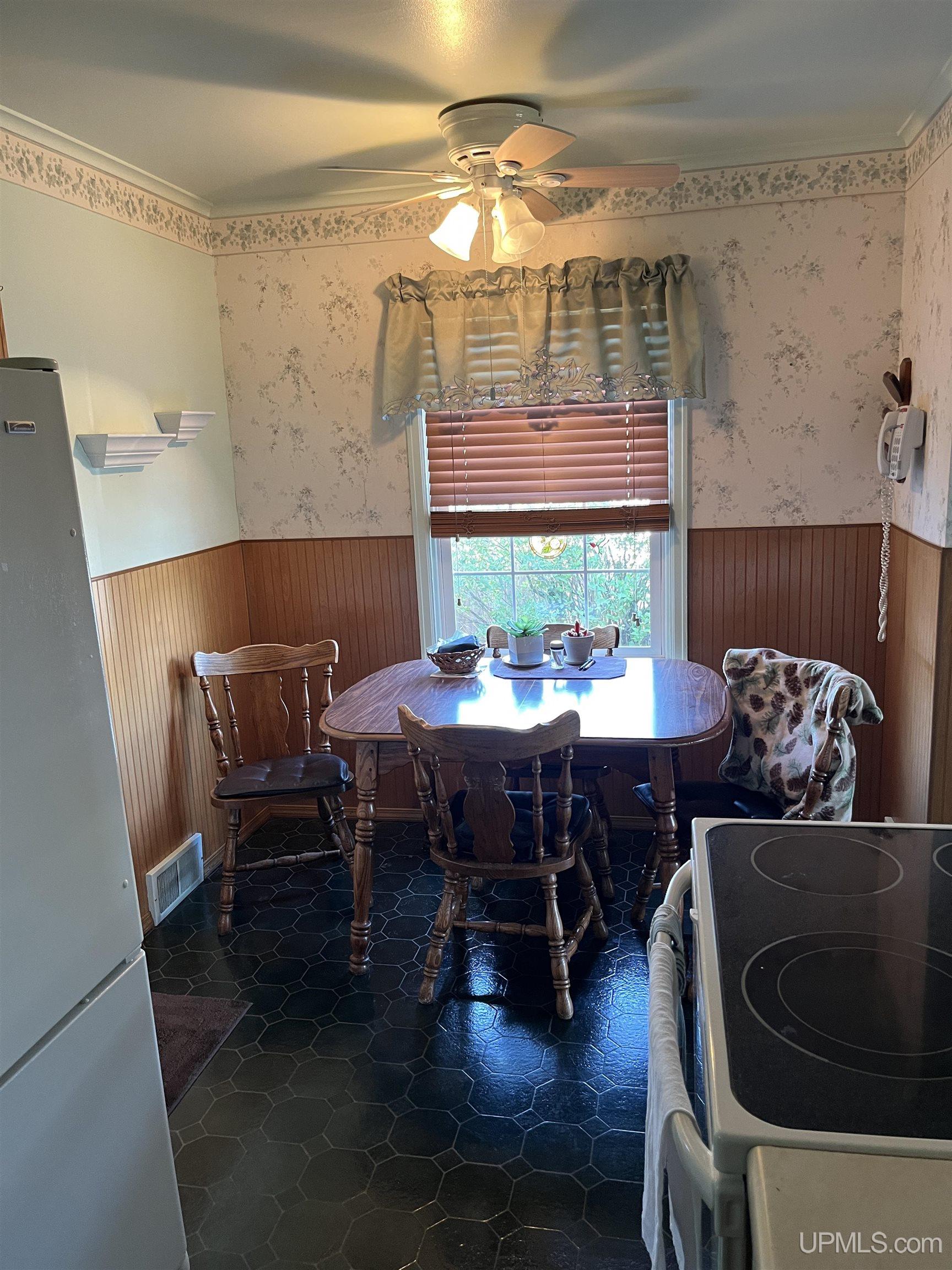 624 Duncan Avenue Ishpeming, MI 49849 - Photo 21 of 31 Gallery Image 21
