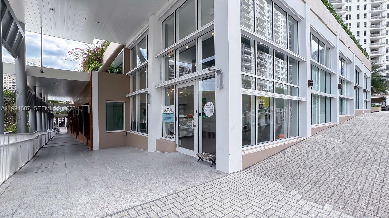 701 Brickell Key Boulevard, Unit 1912 Miami, FL 33131 - Photo 62 of 67
