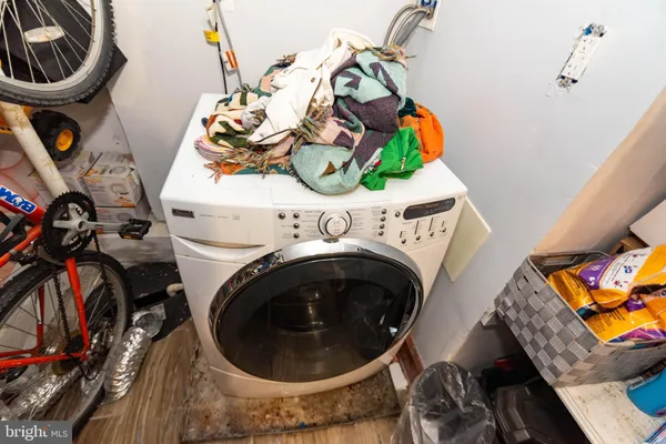 a view of washer and dryer