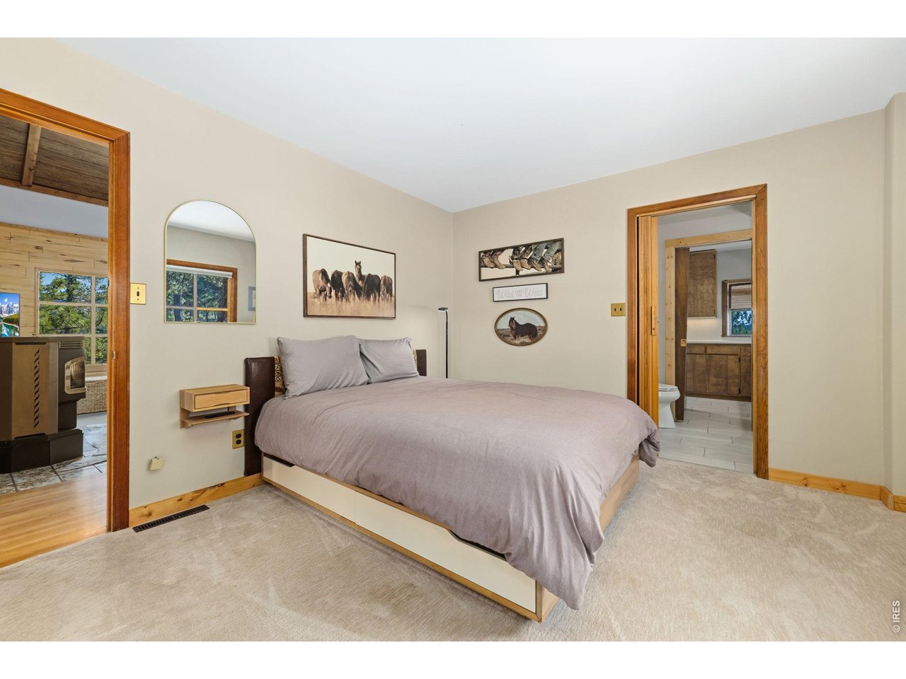 128 Elk Road Lyons, CO 80540 - Photo 22 of 50 Primary bedroom