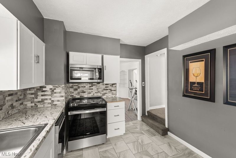 3662 Lynnfield Road Shaker Heights, OH 44122 - Photo 16 of 39 Gallery Image 16