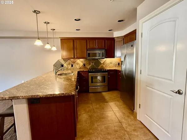 $389,000 | 211 Harbor Street, Unit 22, Florence, OR 97439