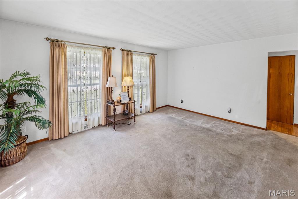 128 Alice Drive O'Fallon, IL 62269 - Photo 2 of 36