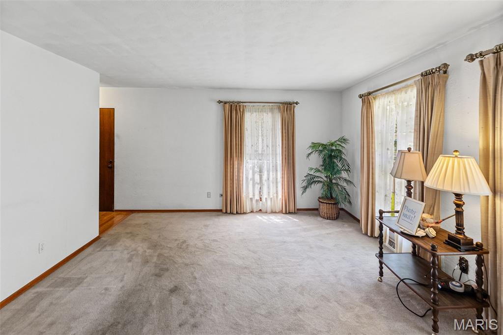 128 Alice Drive O'Fallon, IL 62269 - Photo 4 of 36