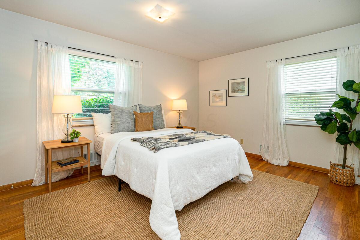 2705 Cranford Road Columbus, OH 43221 - Photo 10 of 30 Owners Spacious Bedroom