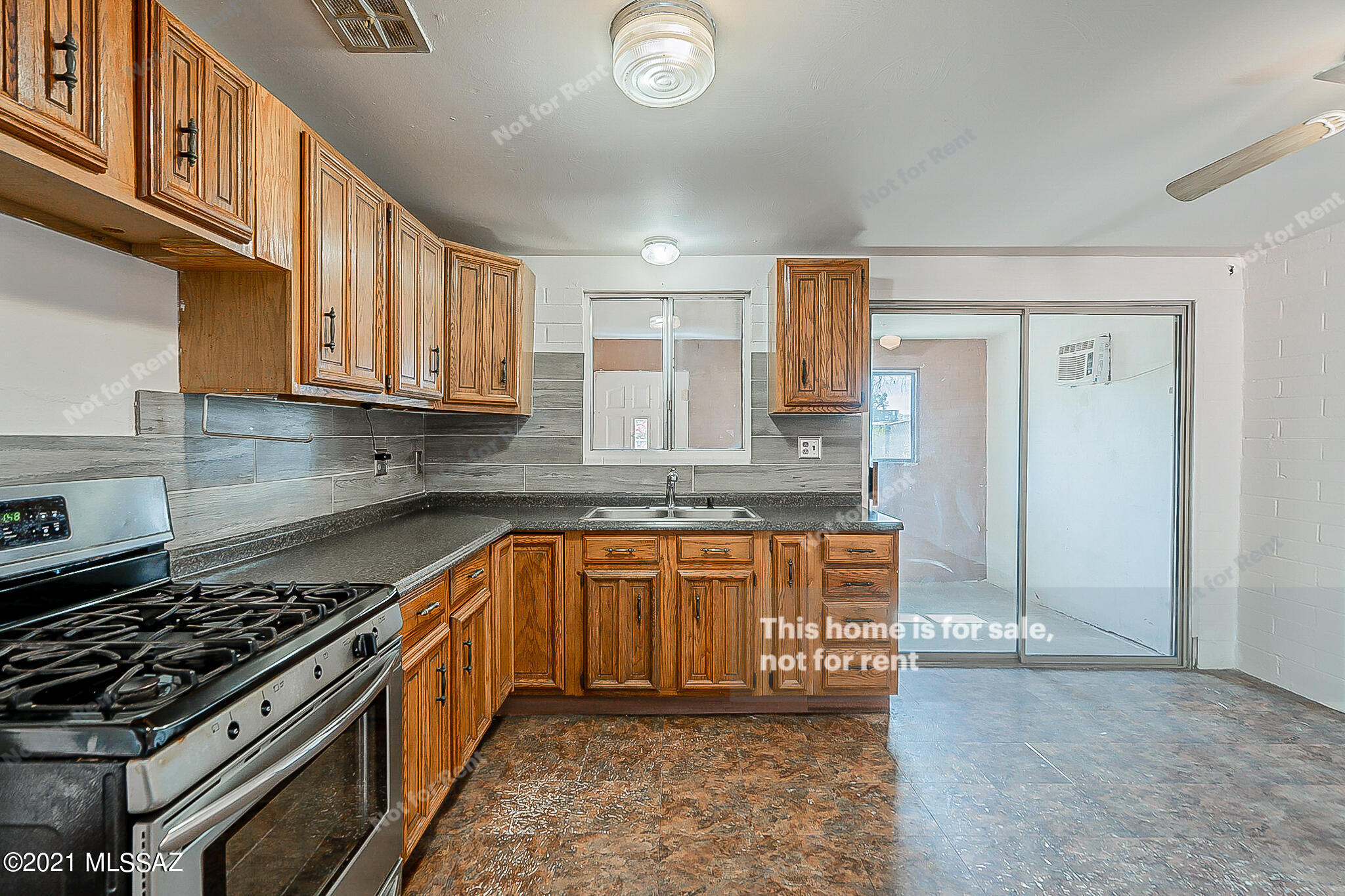 1461 West Roger Road Tucson, AZ 85705 - Photo 6 of 19