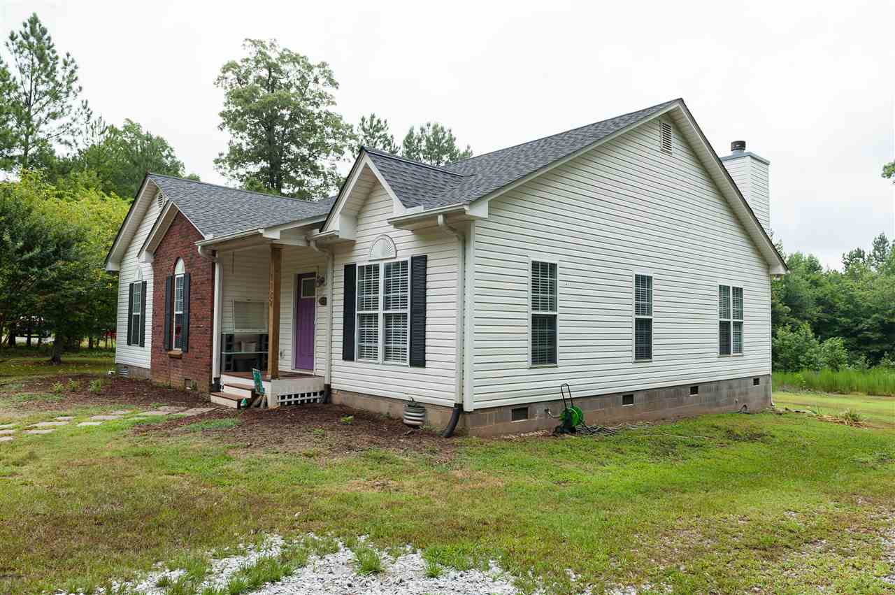1129 Casey Road Woodruff, SC 29388 - Photo 3 of 36