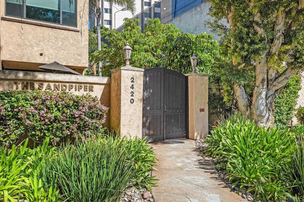 2420 Torrey Pines Road, Unit B202 La Jolla, CA 92037 - Photo 2 of 41