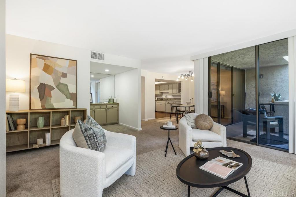 2420 Torrey Pines Road, Unit B202 La Jolla, CA 92037 - Photo 3 of 41