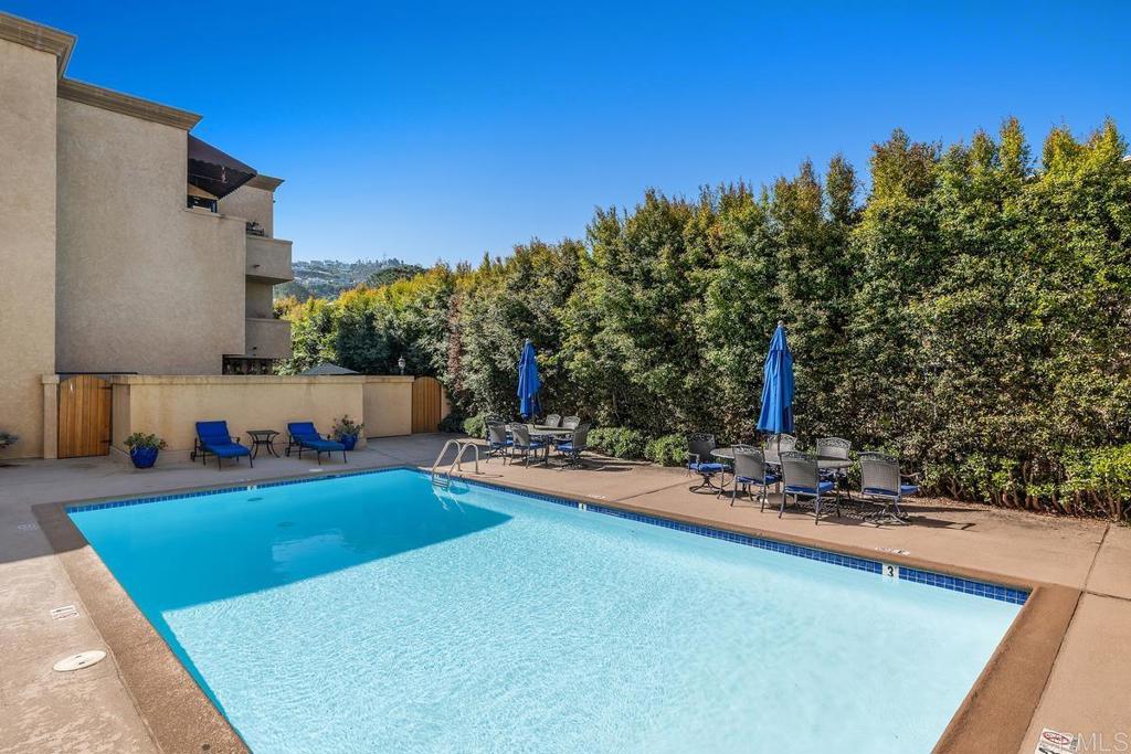 2420 Torrey Pines Road, Unit B202 La Jolla, CA 92037 - Photo 34 of 41