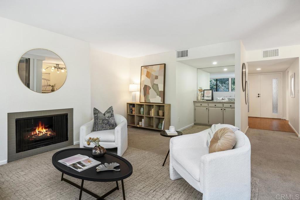 2420 Torrey Pines Road, Unit B202 La Jolla, CA 92037 - Photo 7 of 41